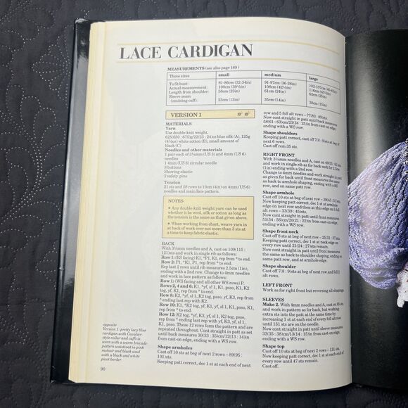 Stitches in Time: Over 70 historically-inspired knit by Bradley, Sue HB FPT 1986 - Picture 13 of 16